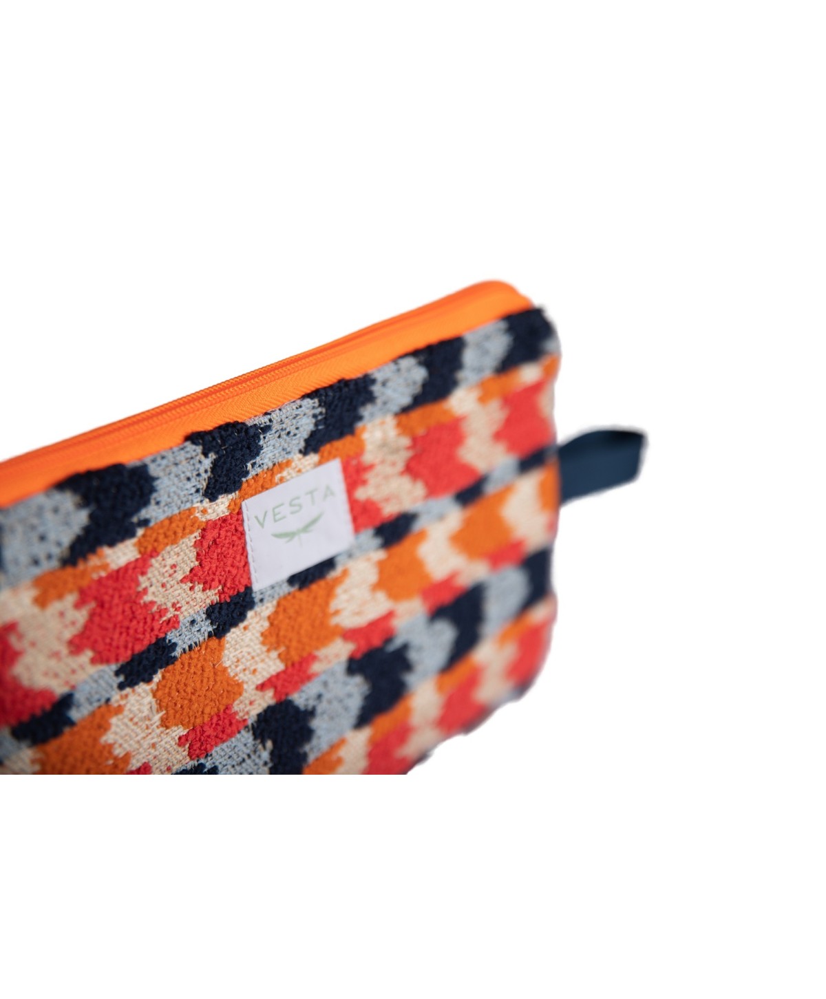 Cartera de mano elegante en tejido exclusivo. Color naranja. Cremallera fluor. Calidad premium. Estilo y toque único Cartera de mano elegante en tejido exclusivo. Color naranja. Cremallera fluor. Calidad premium. Estilo y toque único
